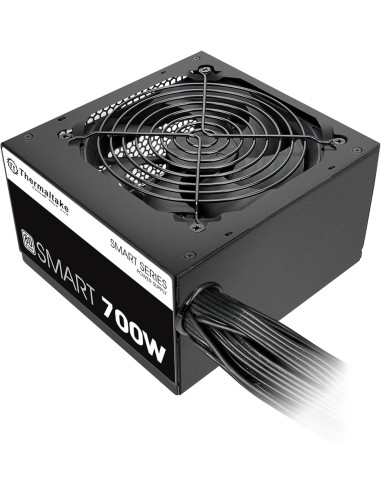 Fuente de alimentación Thermaltake Smart 700 W...