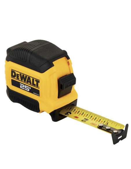 Cinta métrica DEWALT ATOMIC 25 ft × 1 1/8 in con freno de dedo (Entrega en 60 días aprox)