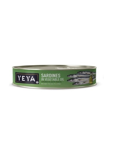 Sardinas en aceite vegetal Yeya (425 g / 15 oz)